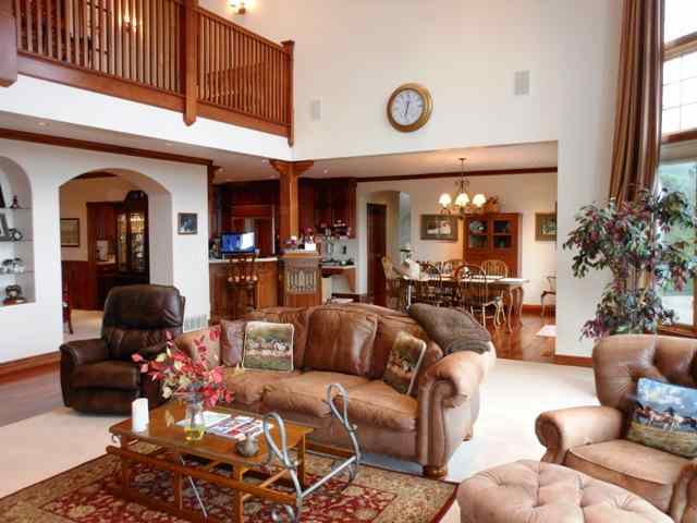 7611 S Mountain Springs Rd - Photo 3