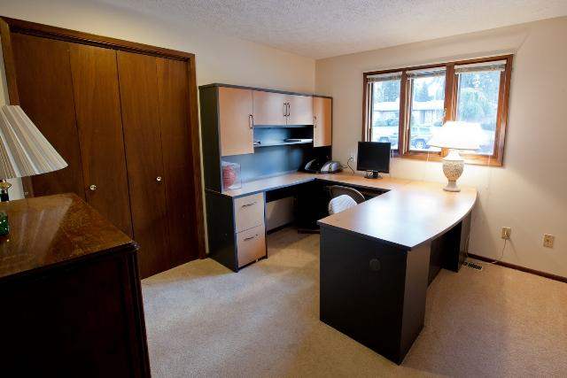 212 W Rainier Way - Photo 11