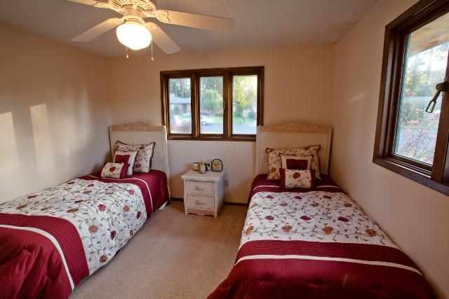212 W Rainier Way - Photo 13