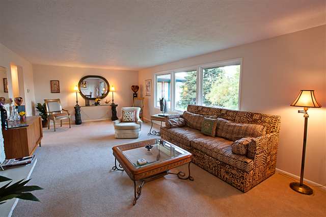 212 W Rainier Way - Photo 3