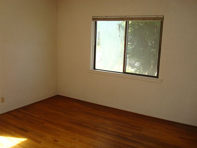 1614 E Lacrosse Ave - Photo 4