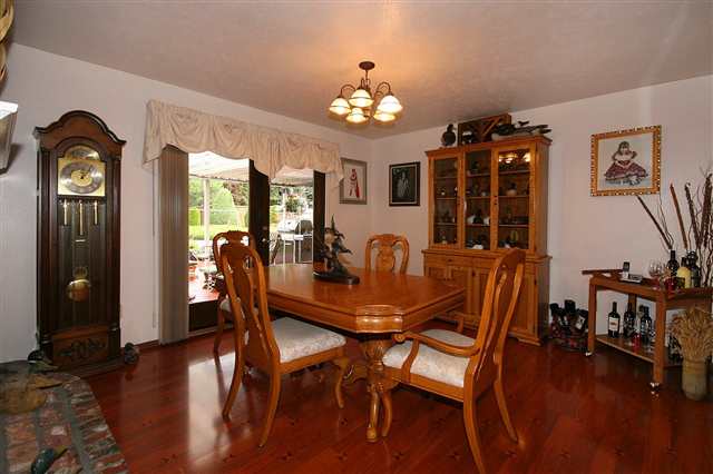 10219 E 18th Ave - Photo 3