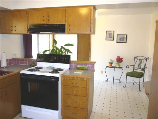 1503 E 36th Ave - Photo 3