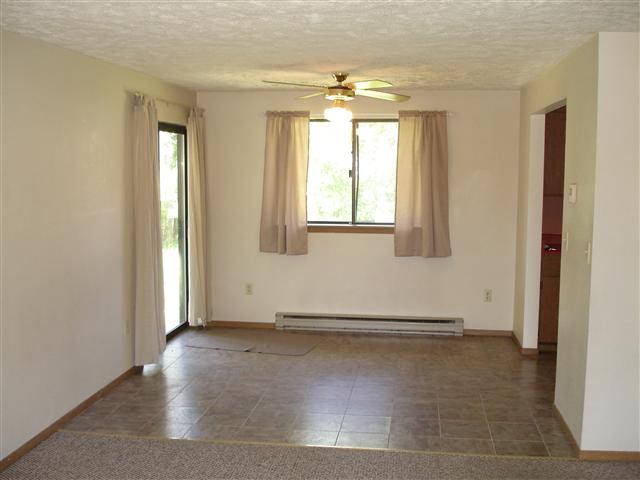 1025 E Evergreen - Photo 4