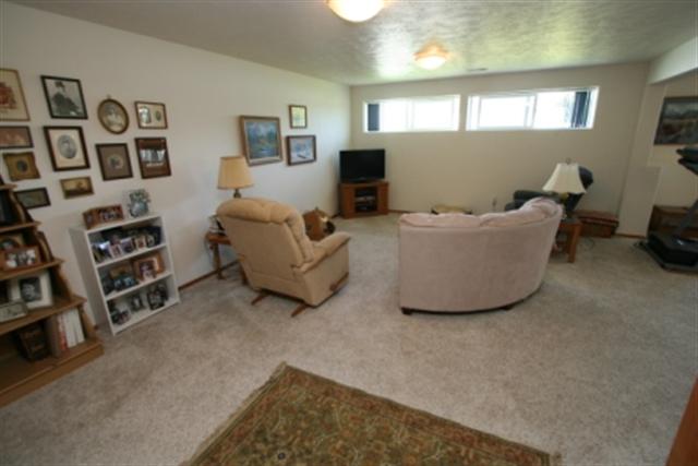 17610 E Ridge Ct - Photo 4