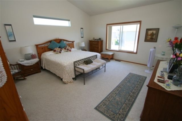 17610 E Ridge Ct - Photo 5