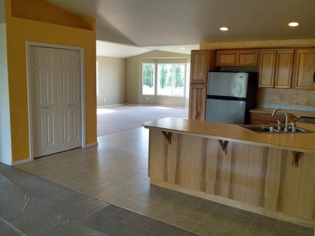 17609 W 12th Ave - Photo 3