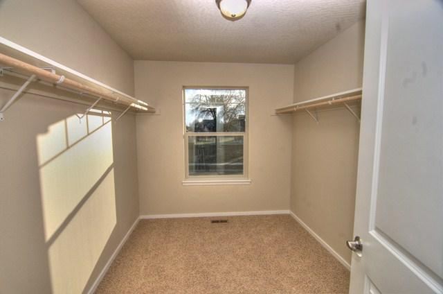 2808 W Parkway - Photo 8