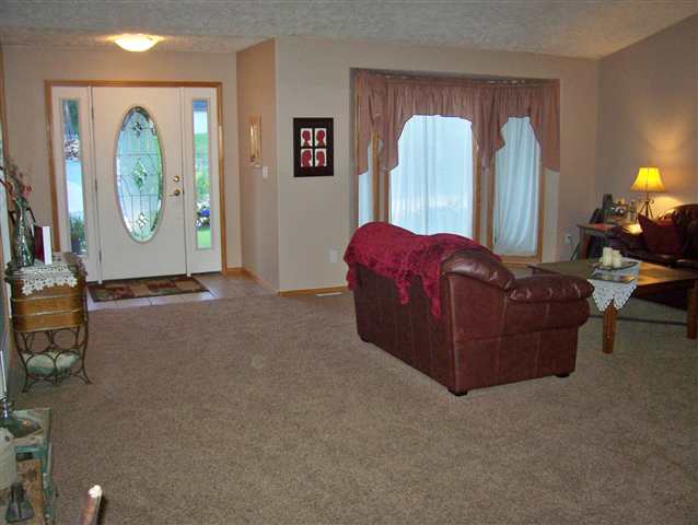 527 Quail Loop - Photo 2