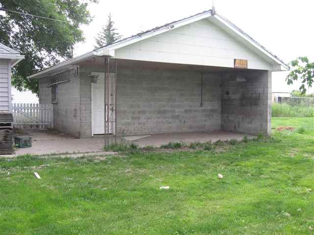 103 S first St - Photo 5
