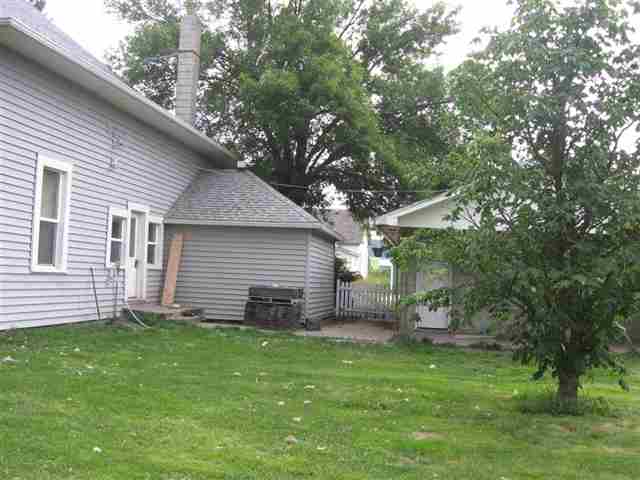103 S first St - Photo 6