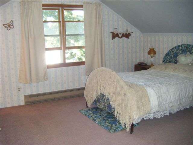 1124 N Locust - Photo 6
