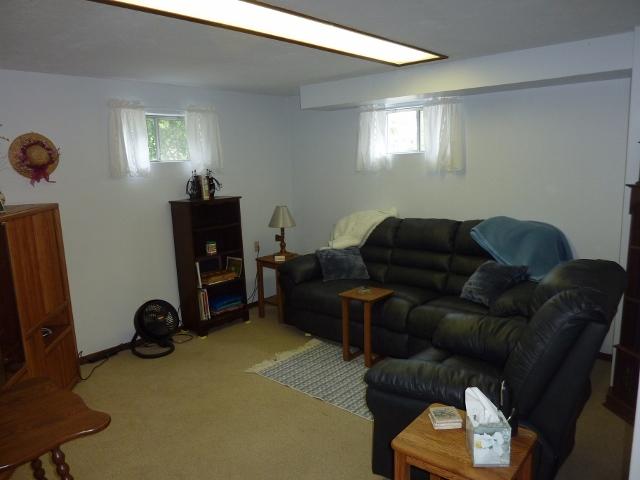 3154 E 15TH Ave - Photo 8