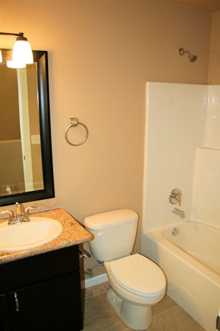 3407 E 28th Ave - Photo 5