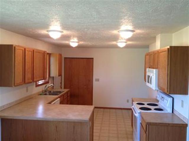 410 E Westmoreland Rd - Photo 2