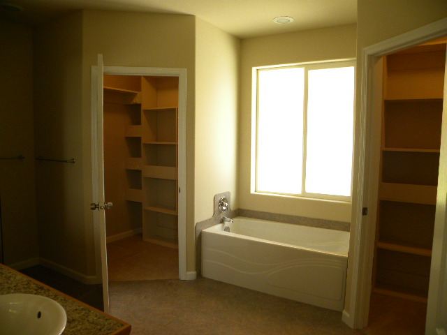 16725 W Laurel Dr - Photo 5