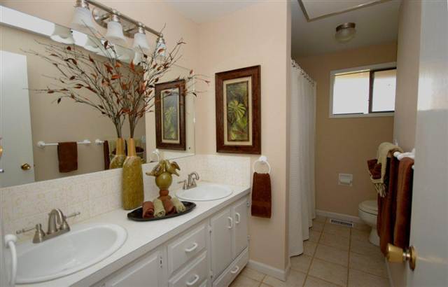 14015 N Rivilla Ln - Photo 4