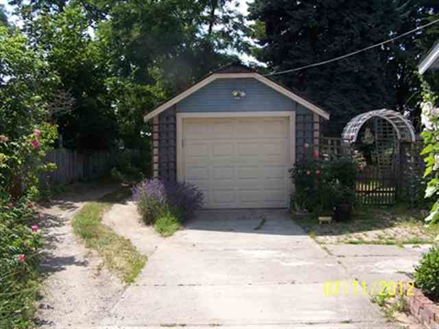 7811 N Smith St - Photo 3