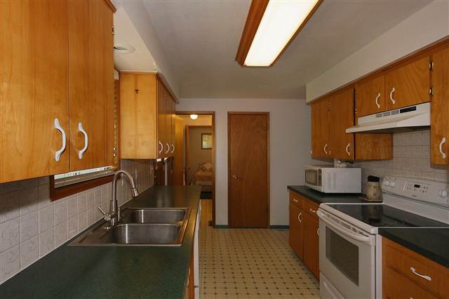 4311 N VERCLER - Photo 3