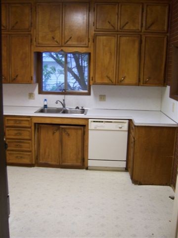 1718 E NORTH - Photo 2