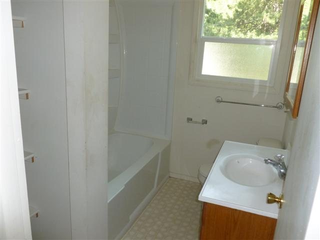 8703 E Mission Ave - Photo 4