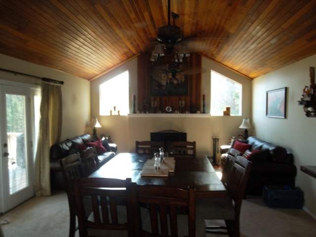 18606 N Division - Photo 3
