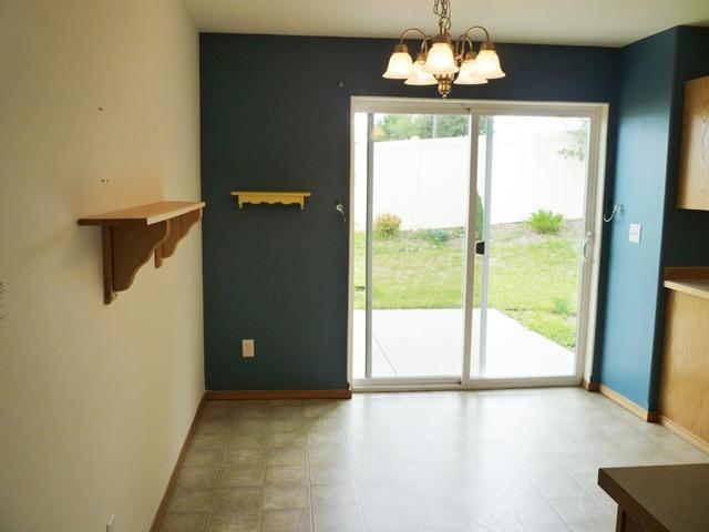 735 E Joshua Dr - Photo 4