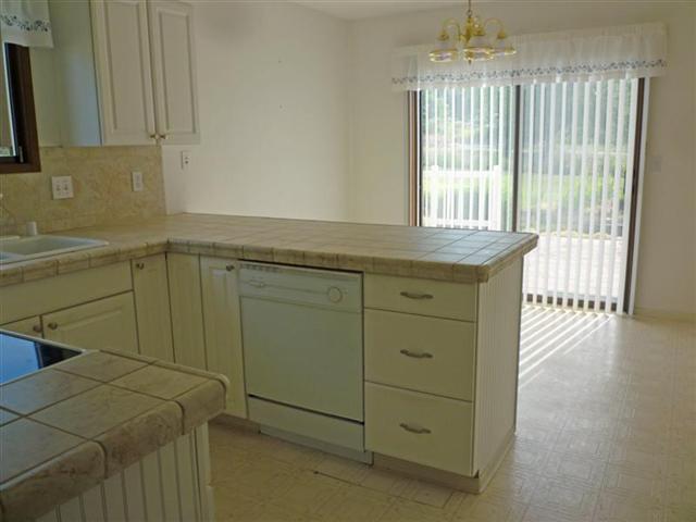 1210 N Van Marter Rd - Photo 3