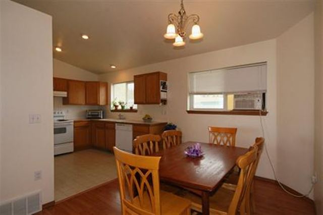 520 E Joanne Ct - Photo 2