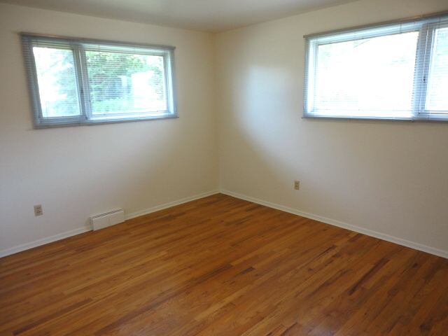 13312 E 8th Ave - Photo 4