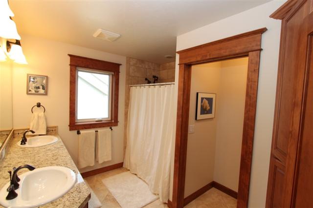 118 E Wynot - Photo 7
