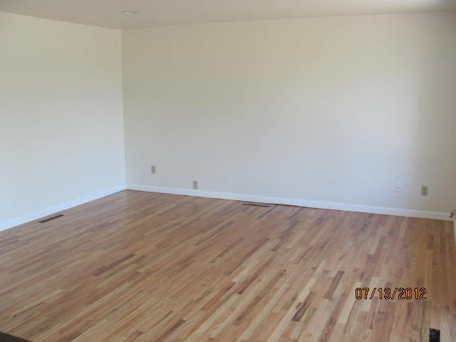 3815 E 16th Ave - Photo 3