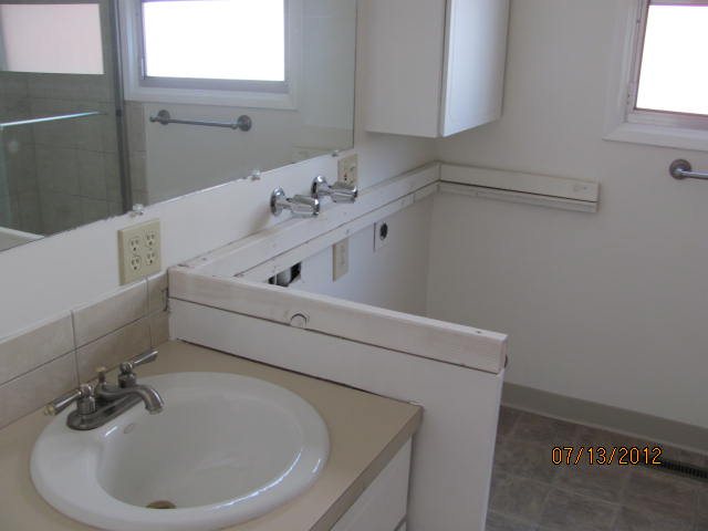 3815 E 16th Ave - Photo 4