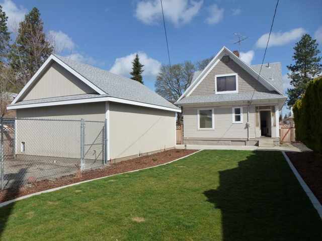 714 E 32nd - Photo 9