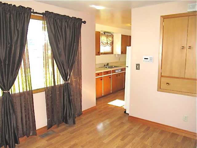 8505 E Knox Ave - Photo 3