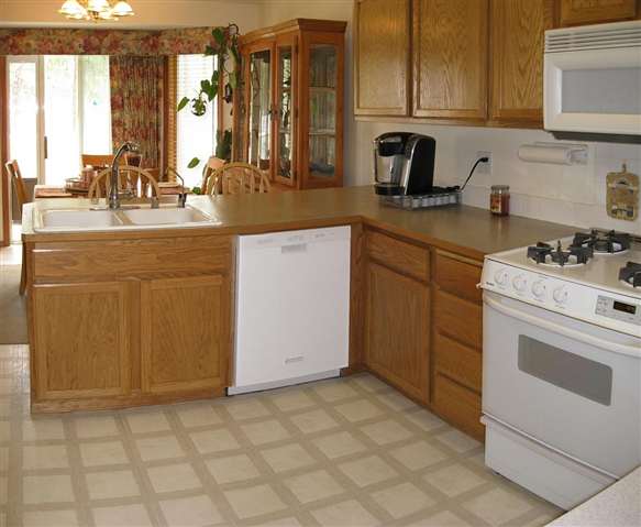 13306 W Greenfield Rd - Photo 4