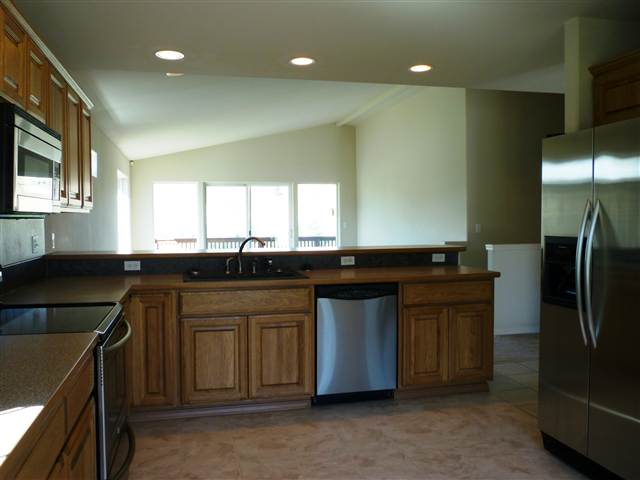 1025 N TANGLEWOOD Ln - Photo 4