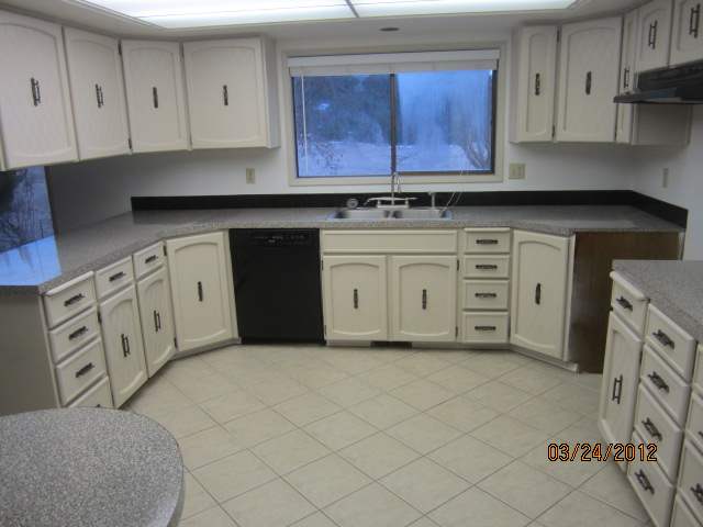 2496 Scott Rd - Photo 3