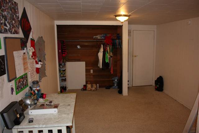110 N Main St - Photo 5