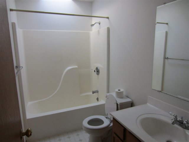 860 N Minnie St - Photo 5