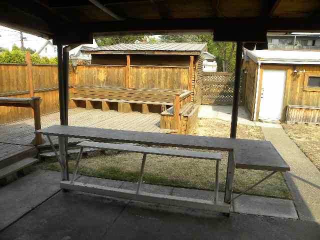408 W Knox - Photo 3