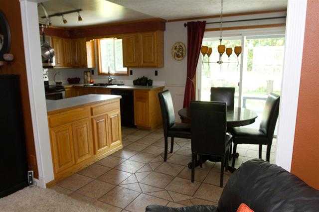 4513 N LARCH - Photo 5