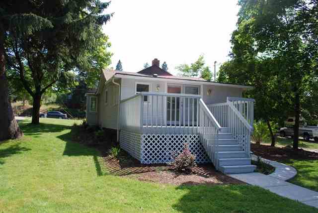 3929 E 8th Ave - Photo 6
