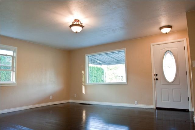 5129 N Oak St - Photo 3