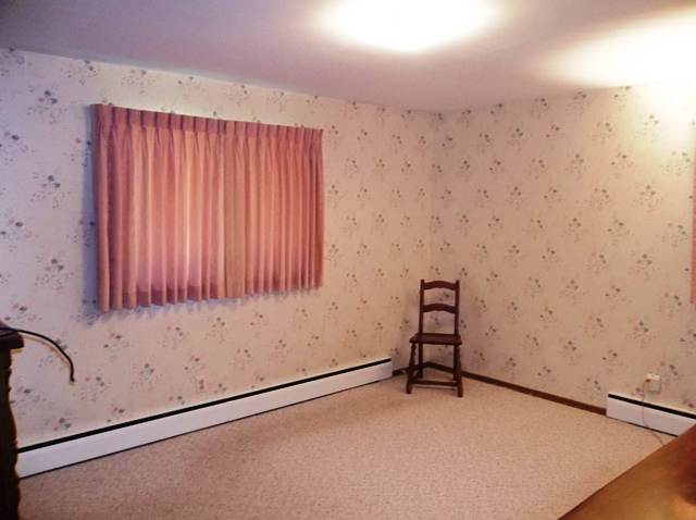 2121 E 35th - Photo 6