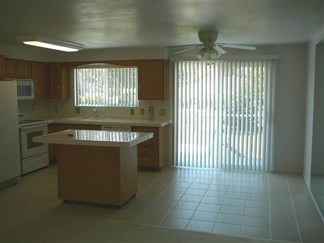 1615 E 58th Ave - Photo 3