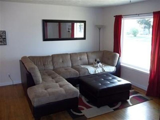 722 E ROWAN Ave - Photo 3