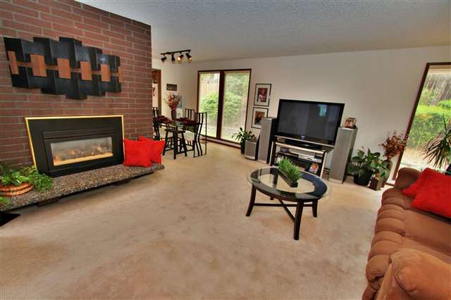 11610 E 47th - Photo 3