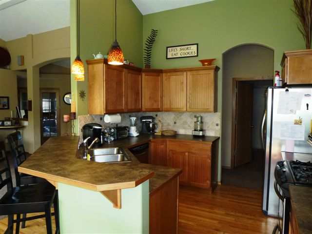 1502 S Drummond St - Photo 3