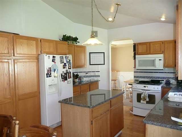 16605 N Wylie Dr - Photo 4